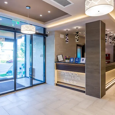 Splendid Conference & - Adults Only