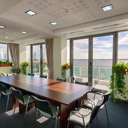 Splendid Conference & - Adults Only Otel