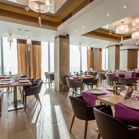 Splendid Conference & - Adults Only