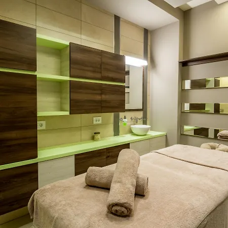 Splendid Conference & - Adults Only Mamaia