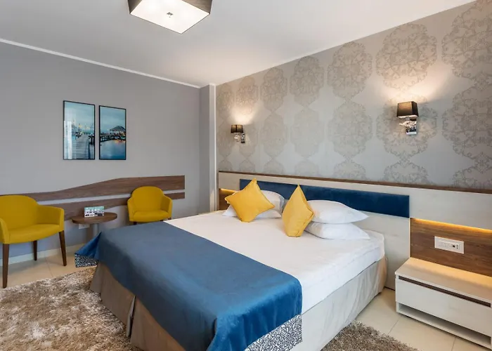 Splendid Conference & - Adults Only