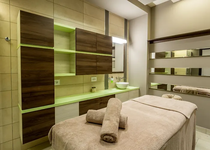 Splendid Conference & - Adults Only Mamaia