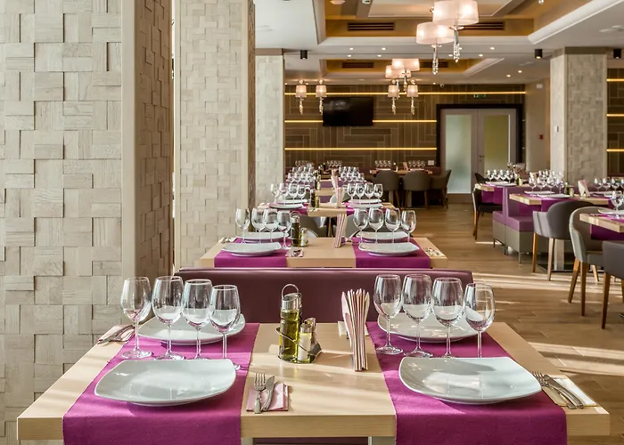 Splendid Conference & - Adults Only